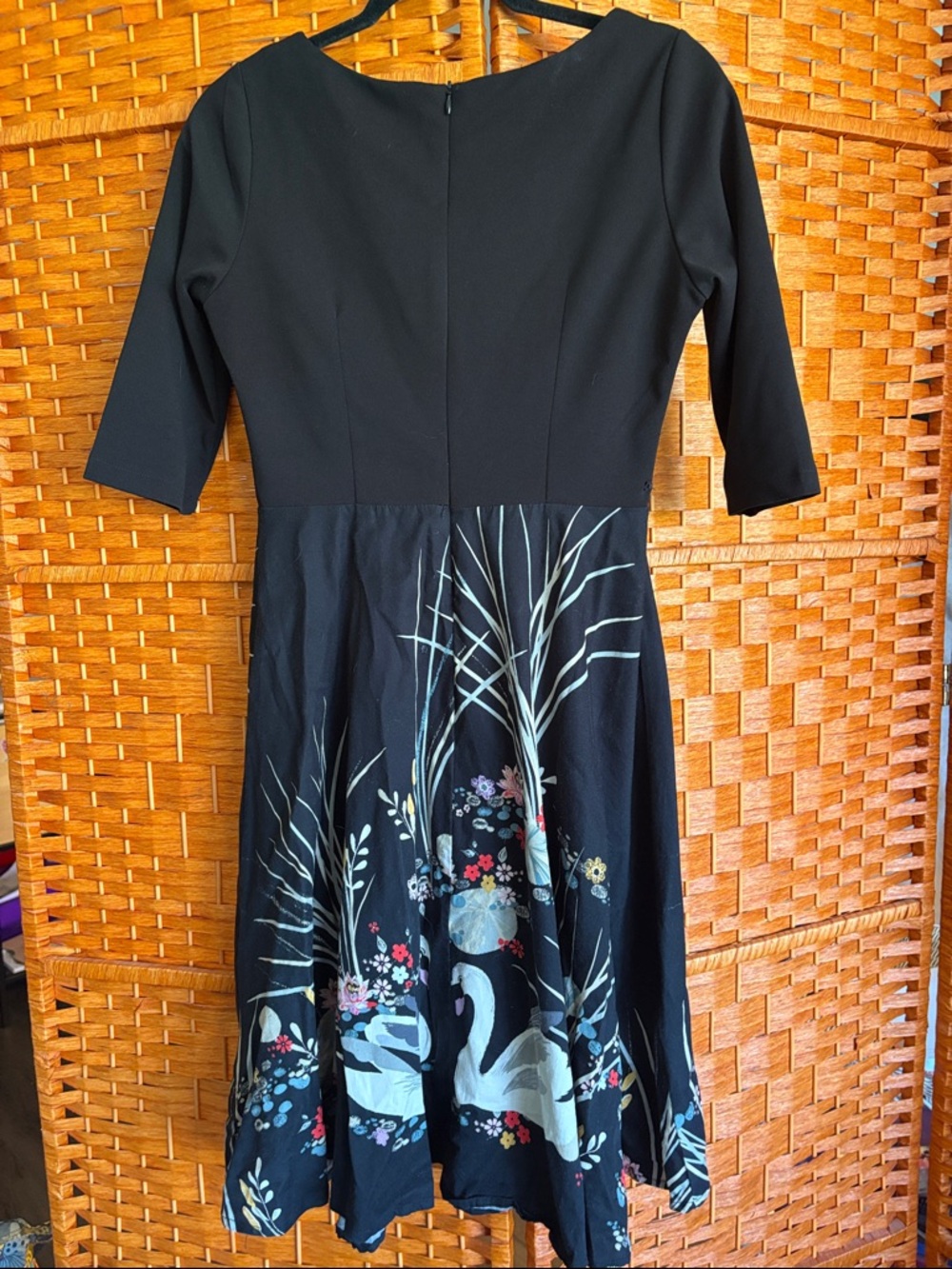 Unbranded Retro Style Black Swan-Print Swing Dress - Picture 7 of 7